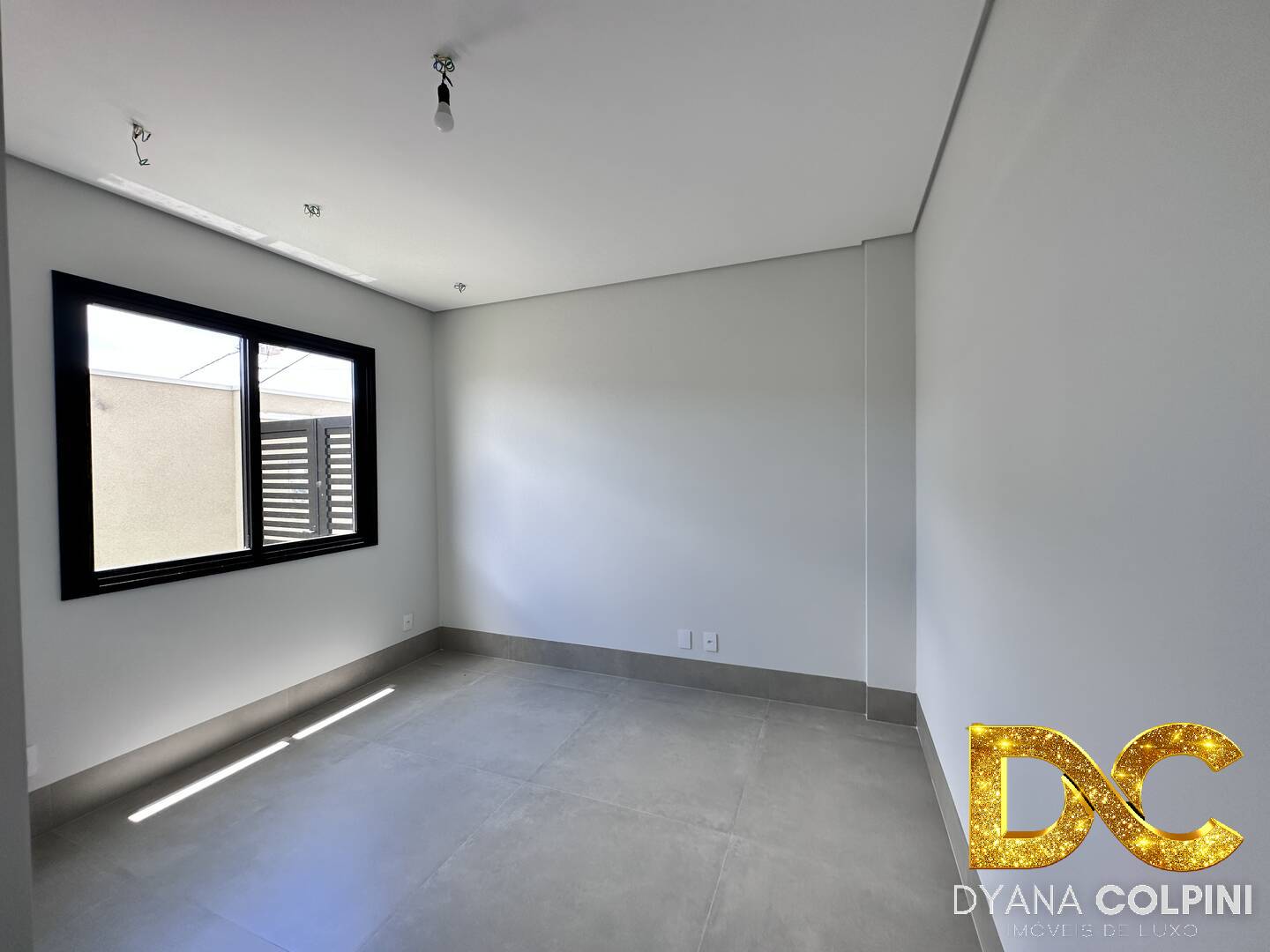 Casa de Condomínio à venda com 3 quartos, 373m² - Foto 14