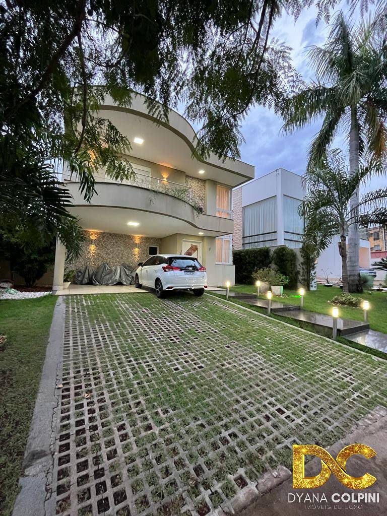 Casa de Condomínio à venda com 3 quartos, 278m² - Foto 1