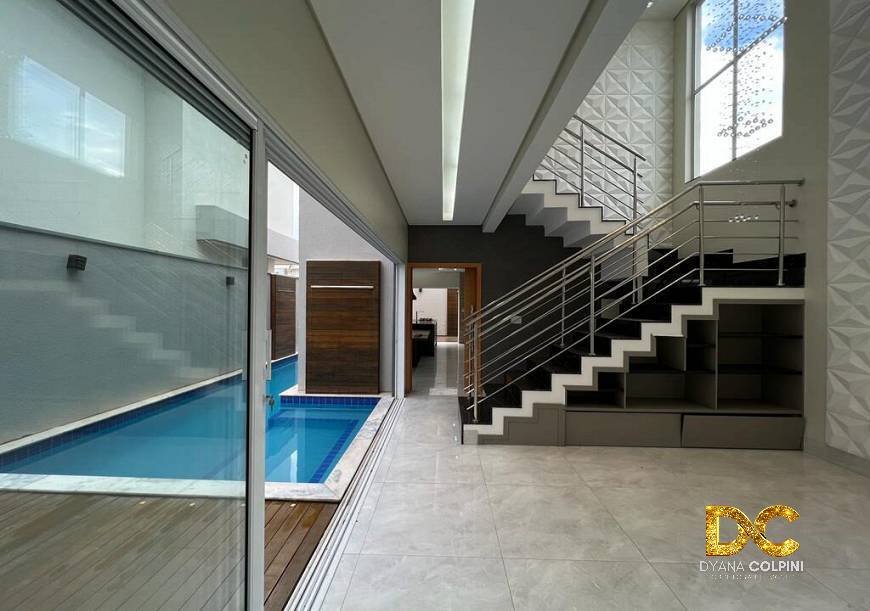 Casa de Condomínio à venda com 3 quartos, 233m² - Foto 3