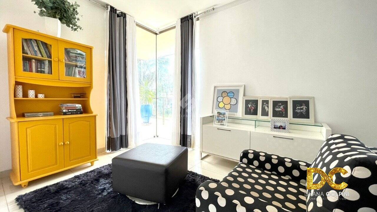 Casa de Condomínio à venda com 3 quartos, 363m² - Foto 13