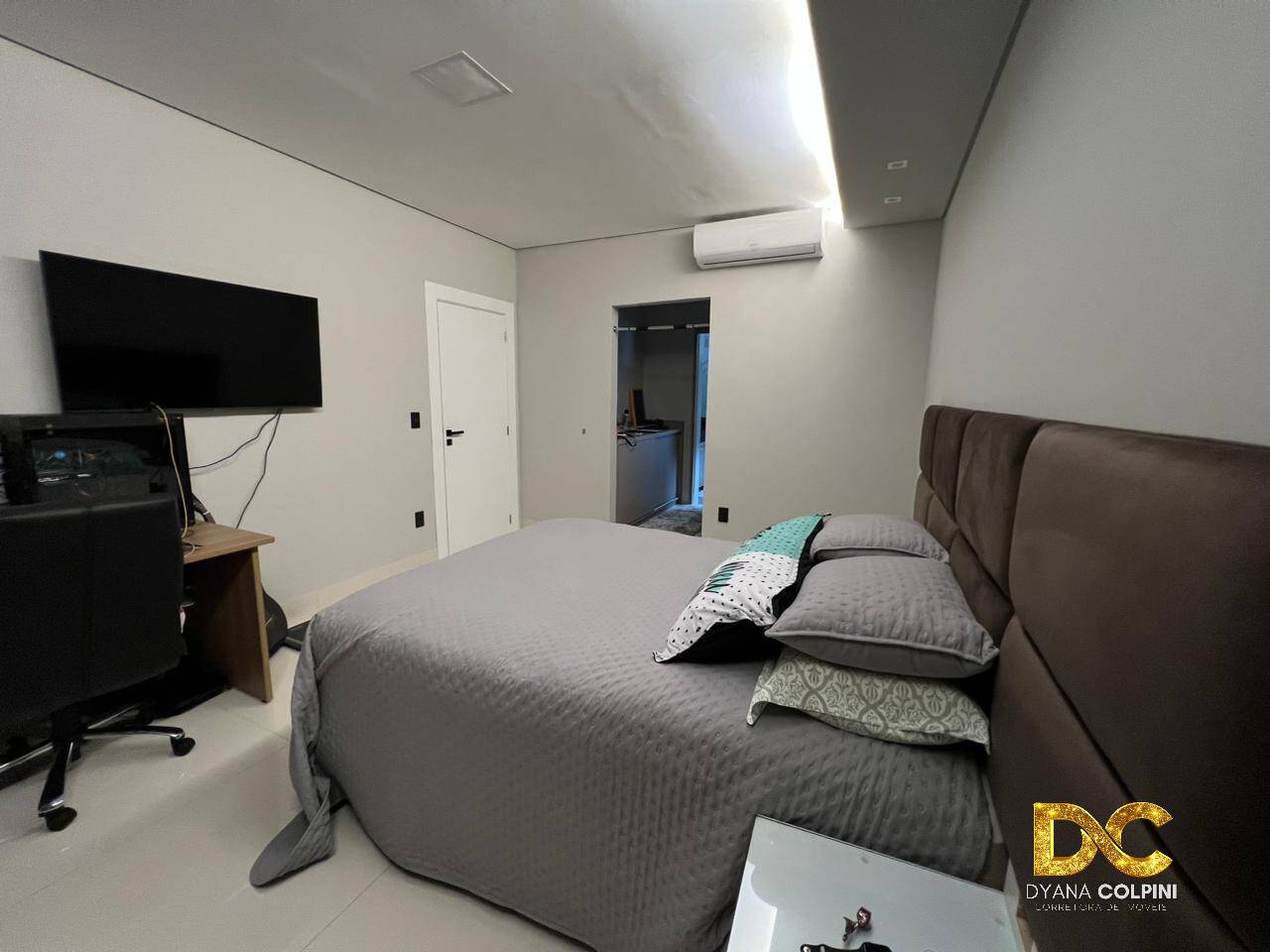 Casa de Condomínio à venda com 3 quartos, 325m² - Foto 14