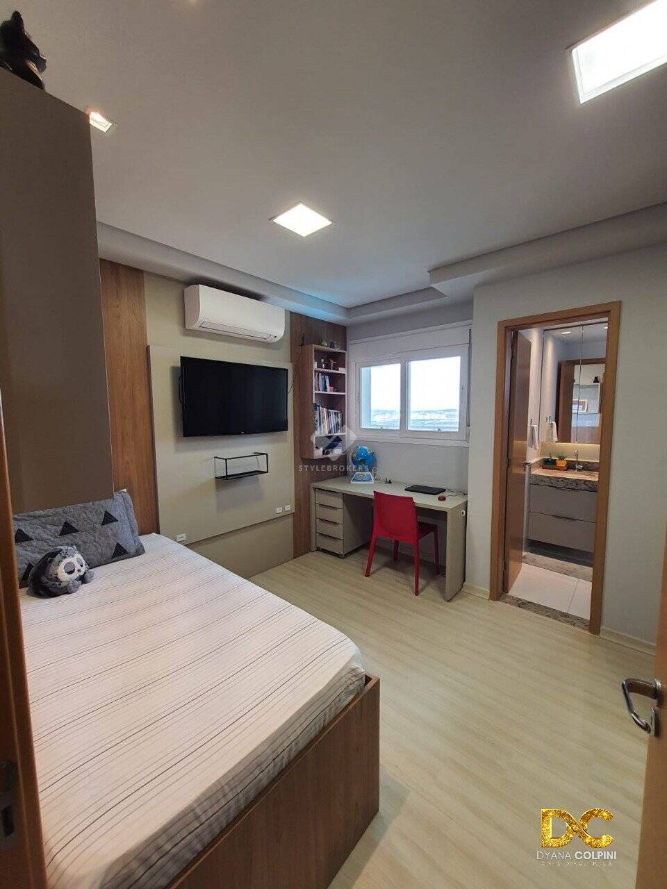 Apartamento à venda com 3 quartos, 155m² - Foto 10