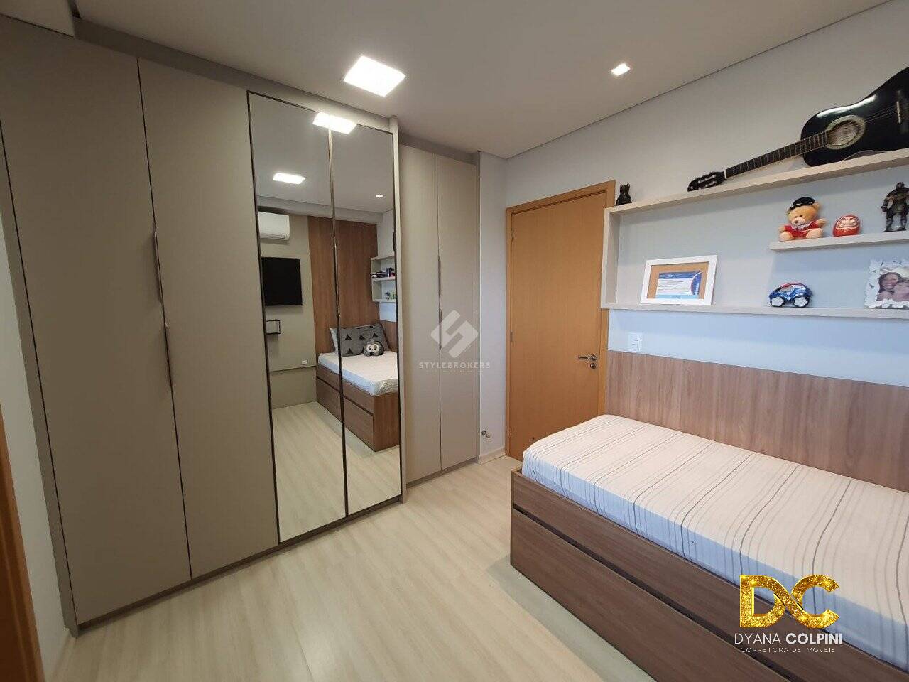 Apartamento à venda com 3 quartos, 155m² - Foto 13