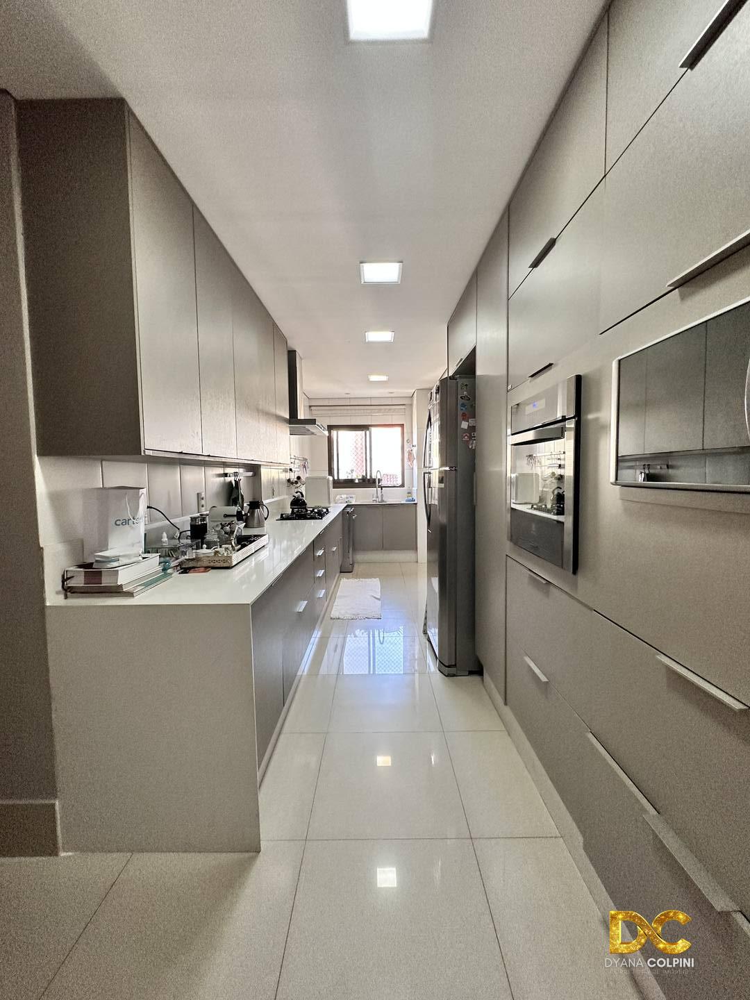 Apartamento à venda com 3 quartos, 166m² - Foto 14