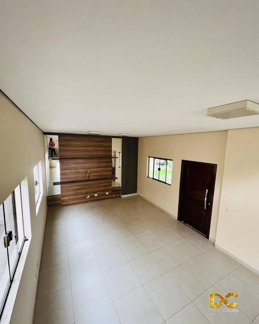 Casa de Condomínio à venda com 4 quartos, 320m² - Foto 4