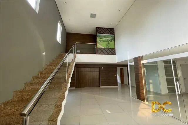 Casa de Condomínio à venda com 3 quartos, 305m² - Foto 1