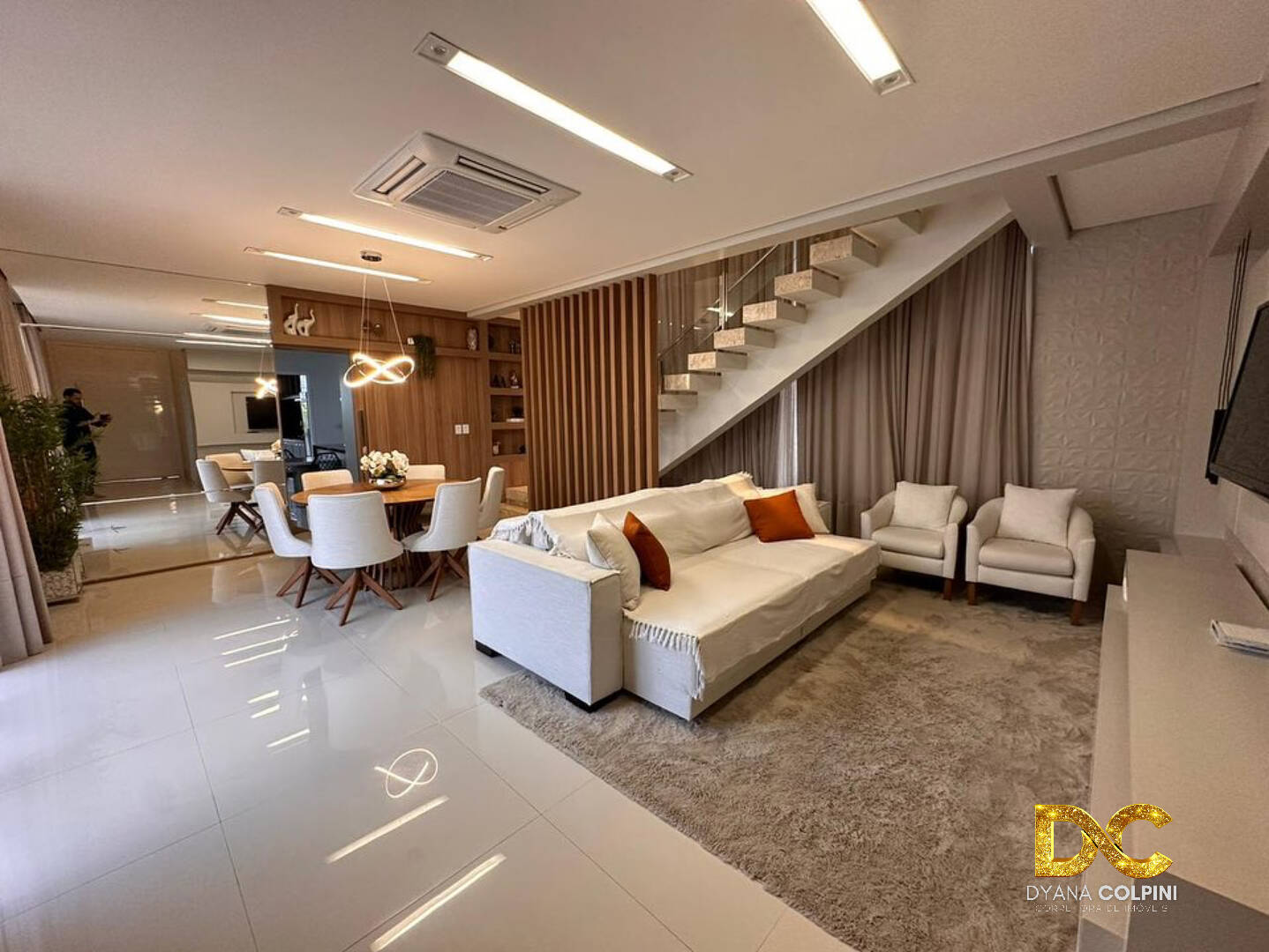 Casa de Condomínio à venda com 5 quartos, 352m² - Foto 9