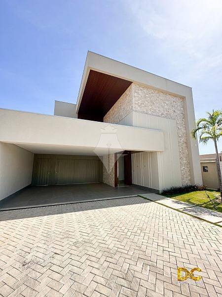 Casa de Condomínio à venda com 3 quartos, 373m² - Foto 1