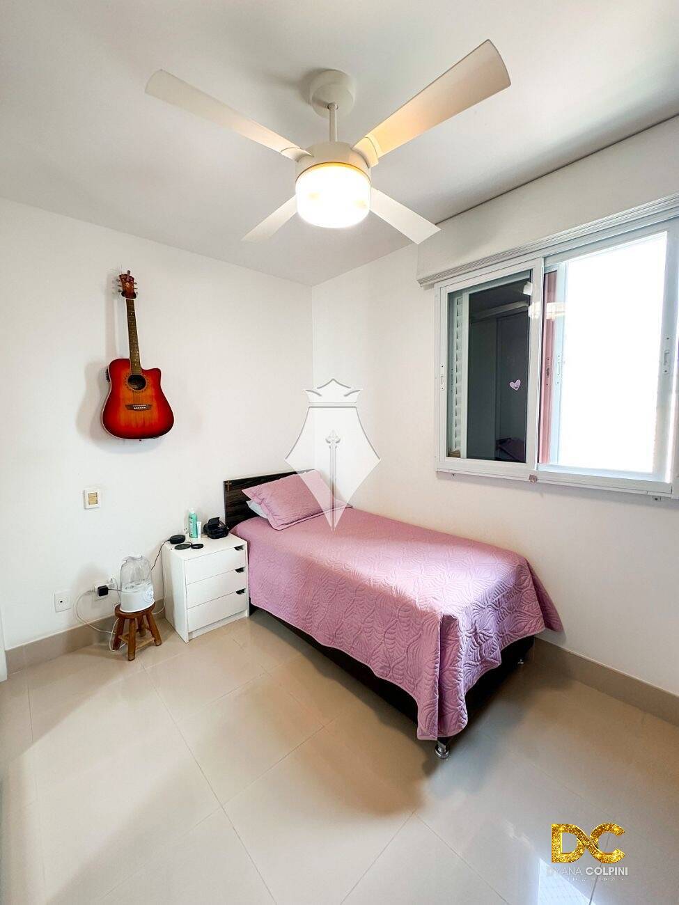 Apartamento à venda com 3 quartos, 117m² - Foto 4