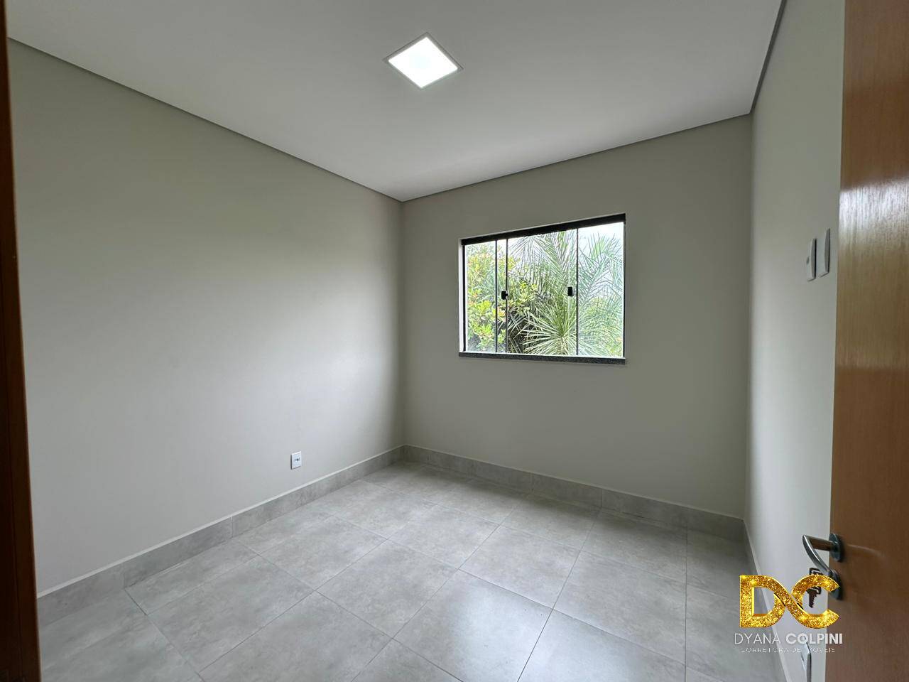 Casa à venda com 3 quartos, 128m² - Foto 11