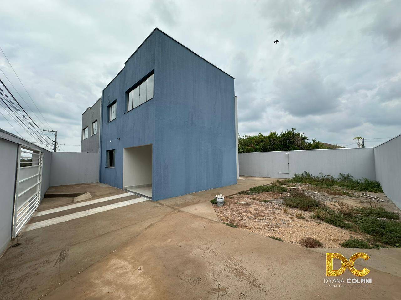 Casa à venda com 3 quartos, 128m² - Foto 3