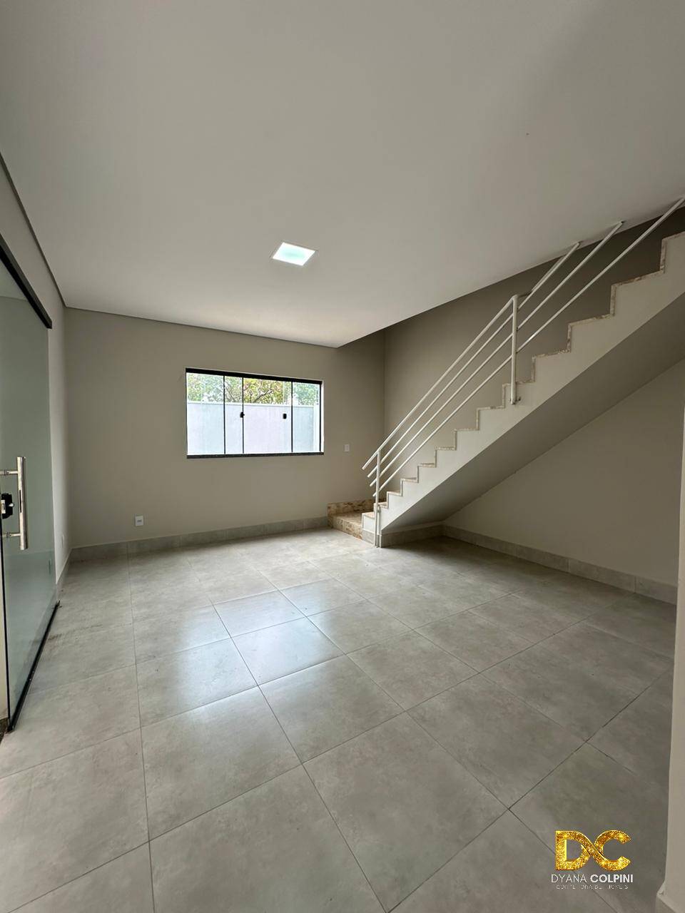 Casa à venda com 3 quartos, 128m² - Foto 7