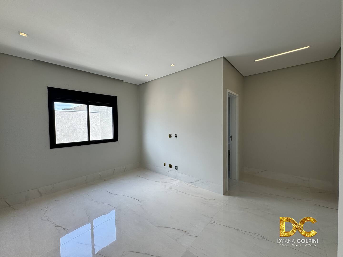 Casa de Condomínio à venda com 4 quartos, 280m² - Foto 14