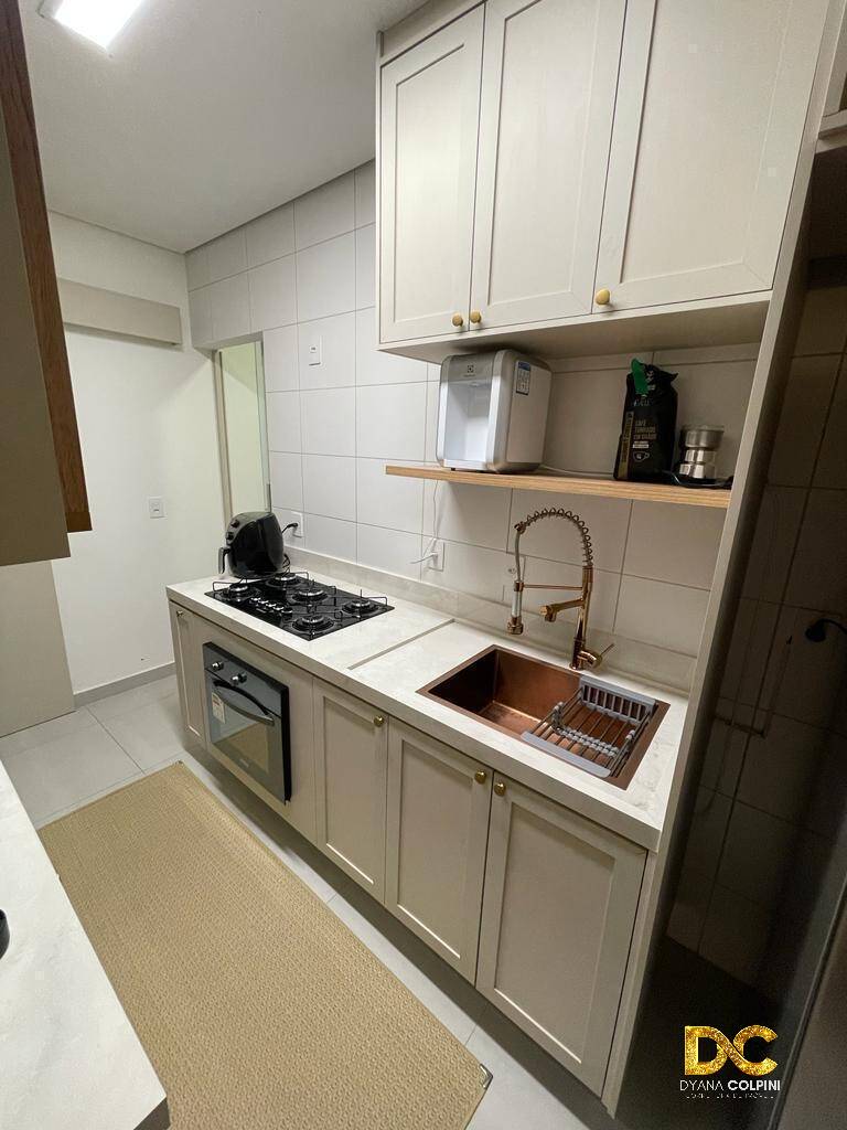 Apartamento à venda com 3 quartos, 98m² - Foto 6