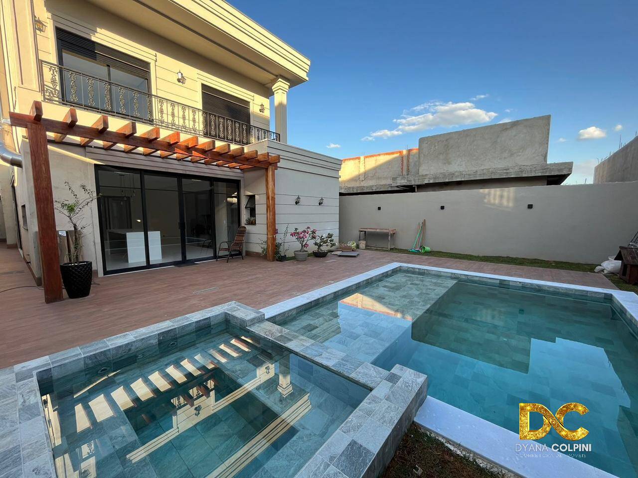 Casa de Condomínio à venda com 3 quartos, 306m² - Foto 11