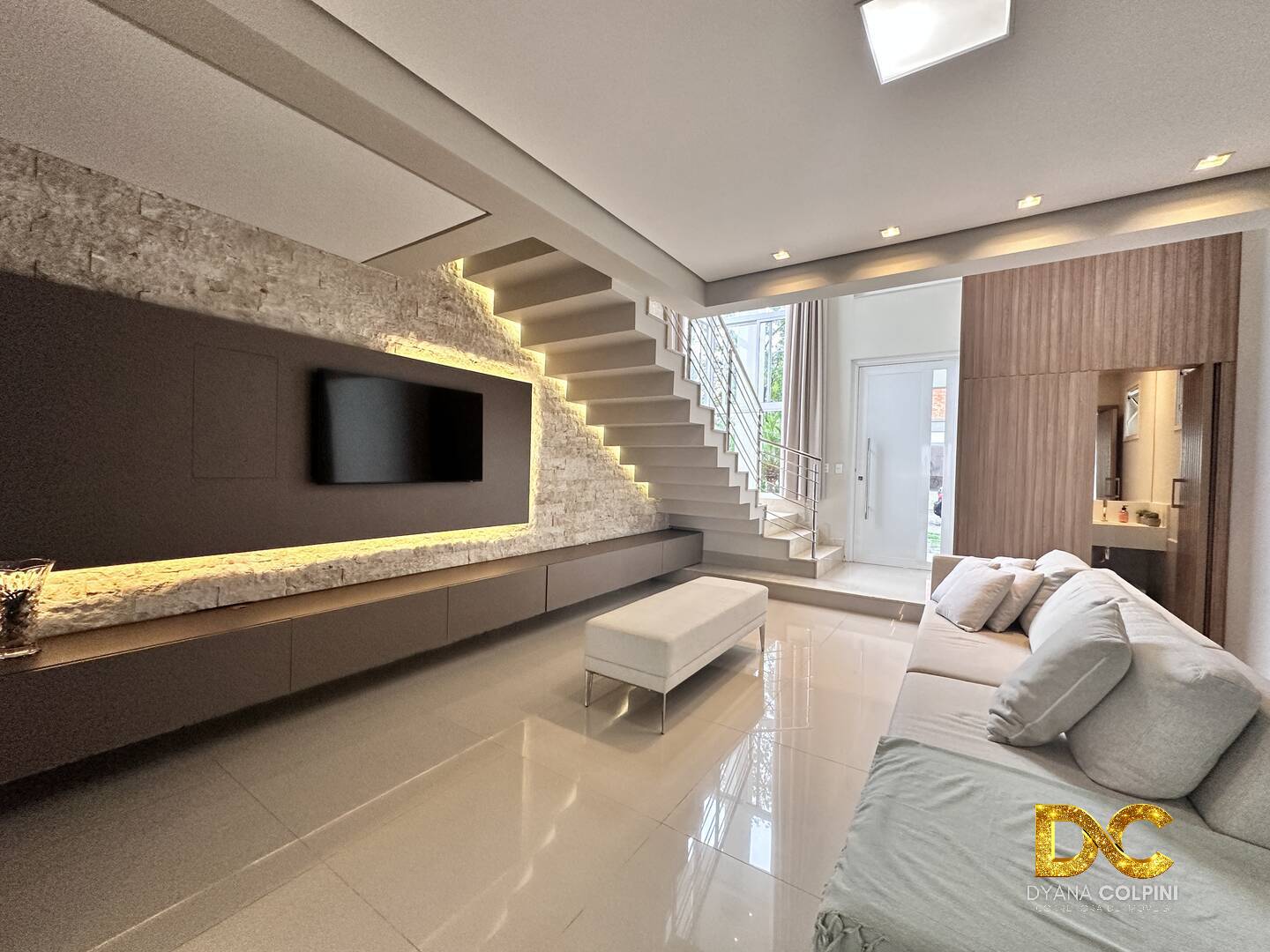 Casa de Condomínio à venda com 3 quartos, 325m² - Foto 1