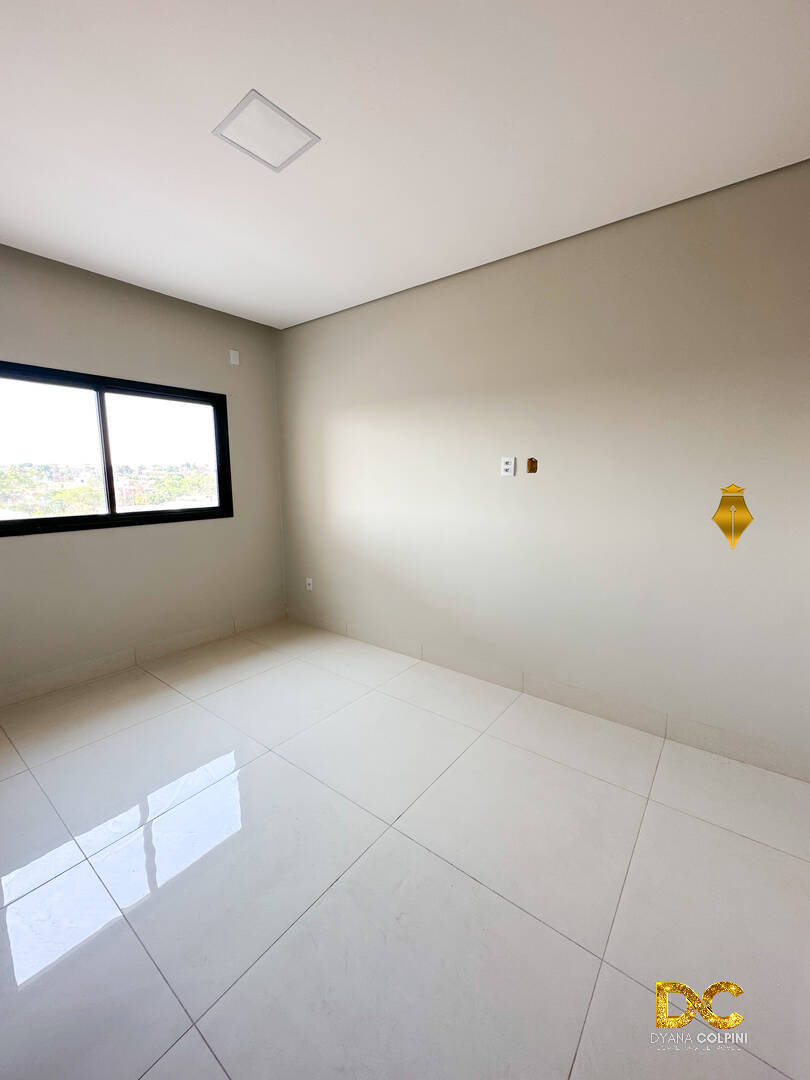 Casa à venda com 3 quartos, 215m² - Foto 10