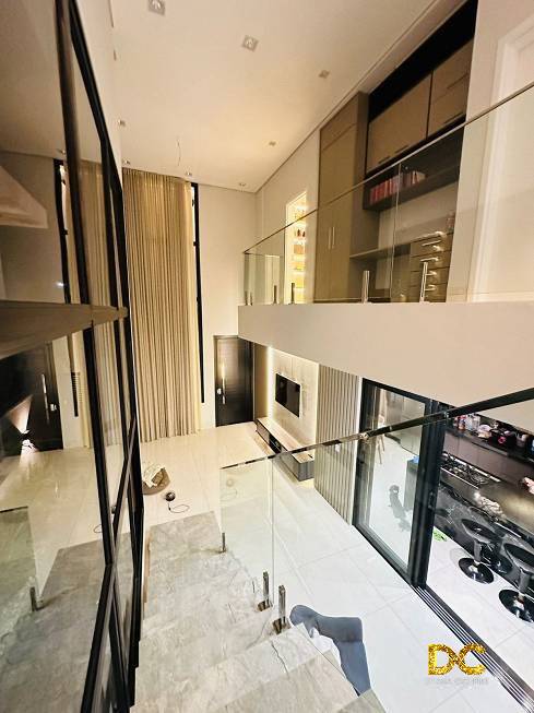 Casa de Condomínio à venda com 4 quartos, 232m² - Foto 10