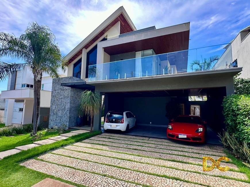 Casa de Condomínio à venda com 3 quartos, 363m² - Foto 2