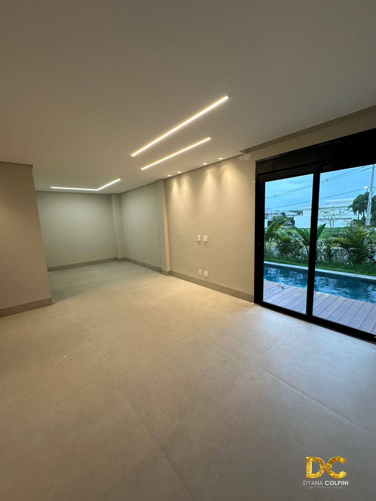 Casa de Condomínio à venda com 4 quartos, 506m² - Foto 8