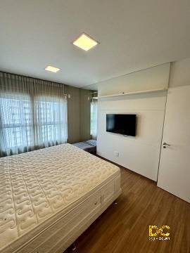 Apartamento à venda com 4 quartos, 226m² - Foto 25