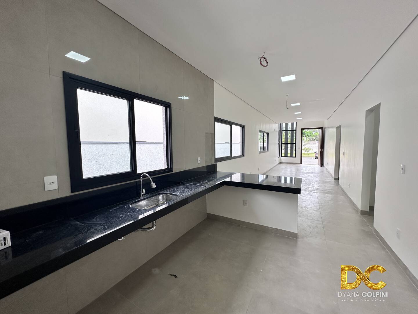 Casa de Condomínio para alugar com 3 quartos, 160m² - Foto 9