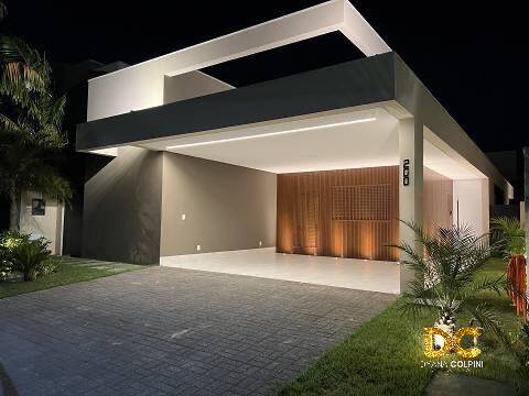 Casa de Condomínio à venda com 3 quartos, 394m² - Foto 1