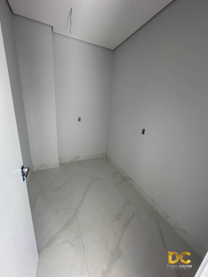 Casa de Condomínio à venda com 4 quartos, 393m² - Foto 12