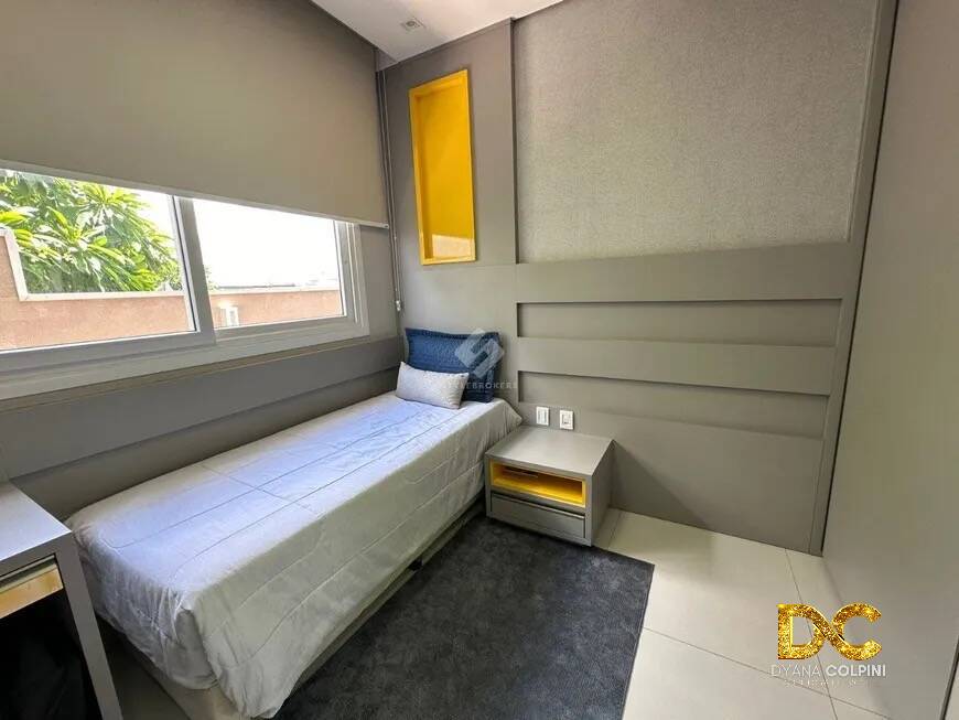 Casa de Condomínio à venda com 3 quartos, 225m² - Foto 9