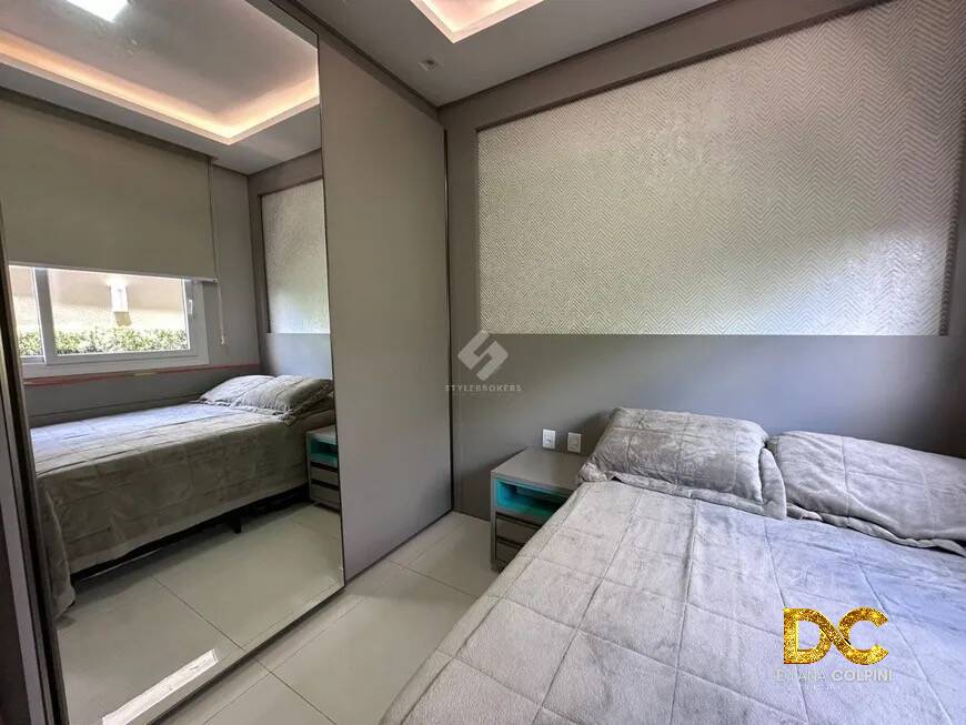 Casa de Condomínio à venda com 3 quartos, 225m² - Foto 19