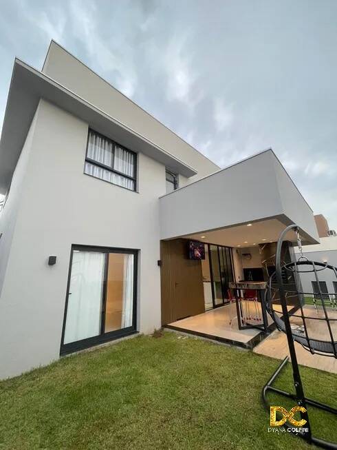 Casa de Condomínio à venda com 3 quartos, 224m² - Foto 8