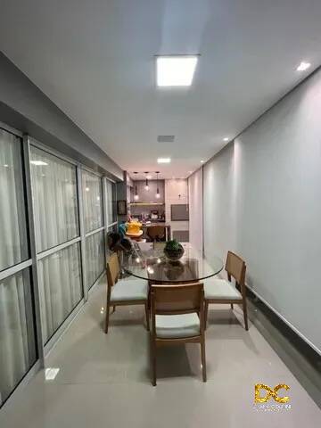 Apartamento à venda com 3 quartos, 136m² - Foto 4