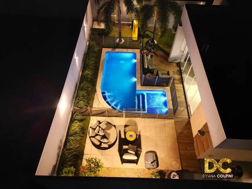 Casa de Condomínio à venda com 3 quartos, 223m² - Foto 14