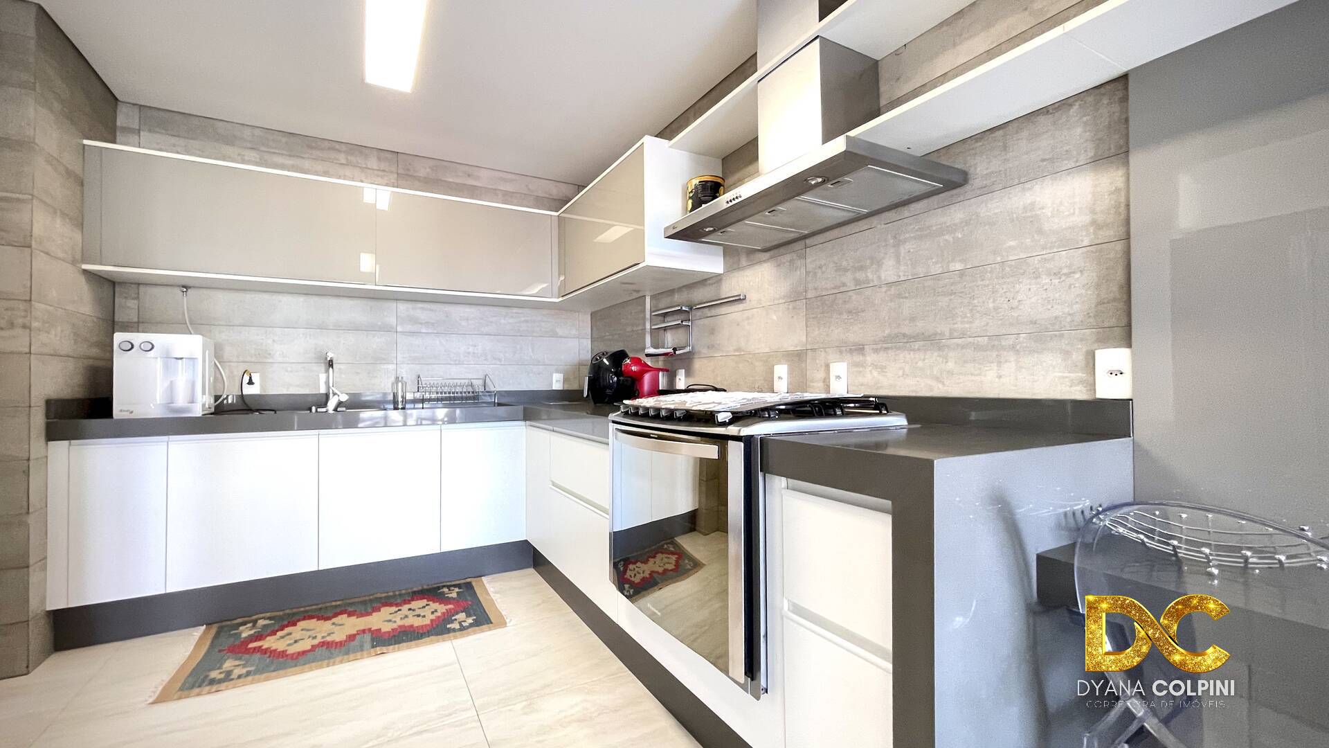 Apartamento à venda com 3 quartos, 255m² - Foto 14