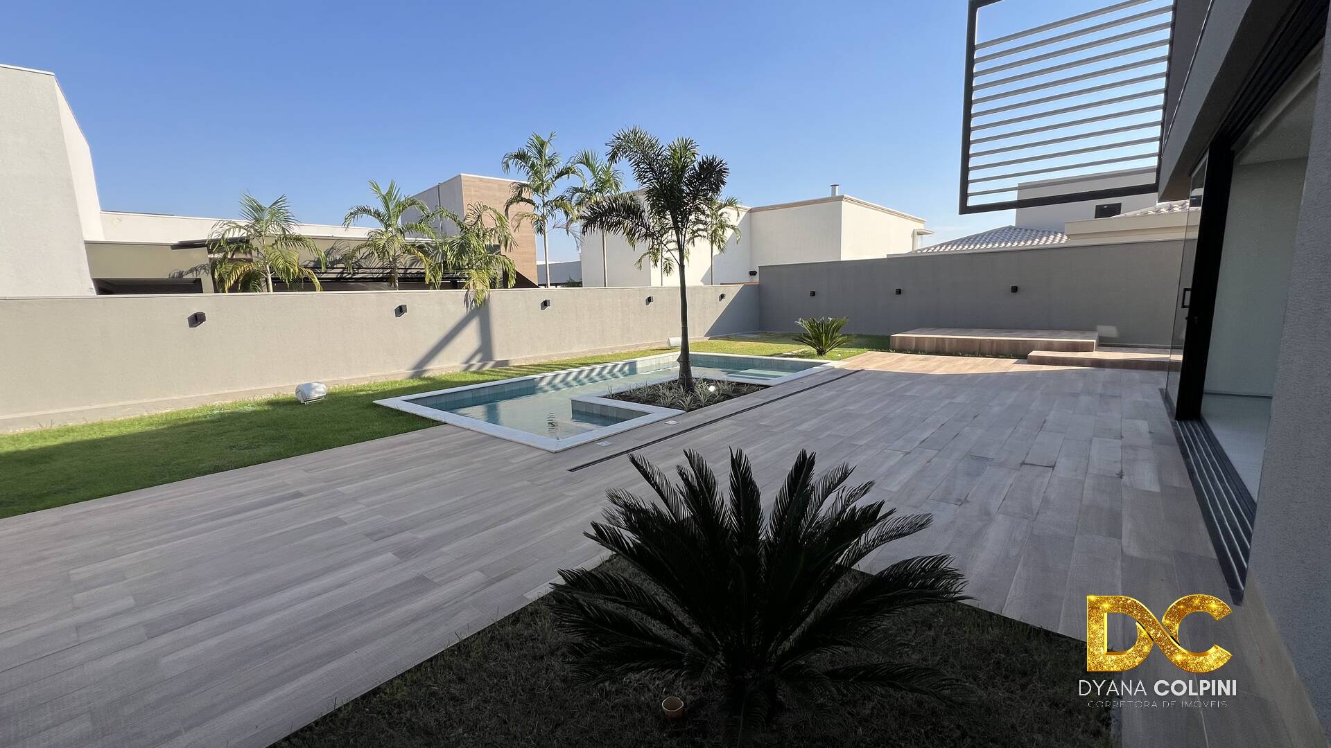 Casa de Condomínio à venda com 4 quartos, 330m² - Foto 47