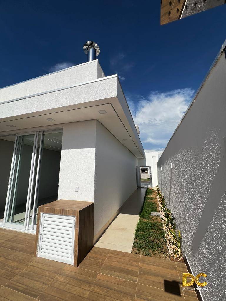 Casa de Condomínio à venda com 3 quartos, 220m² - Foto 13