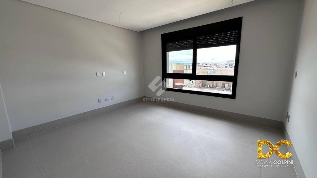 Casa de Condomínio à venda com 4 quartos, 635m² - Foto 15