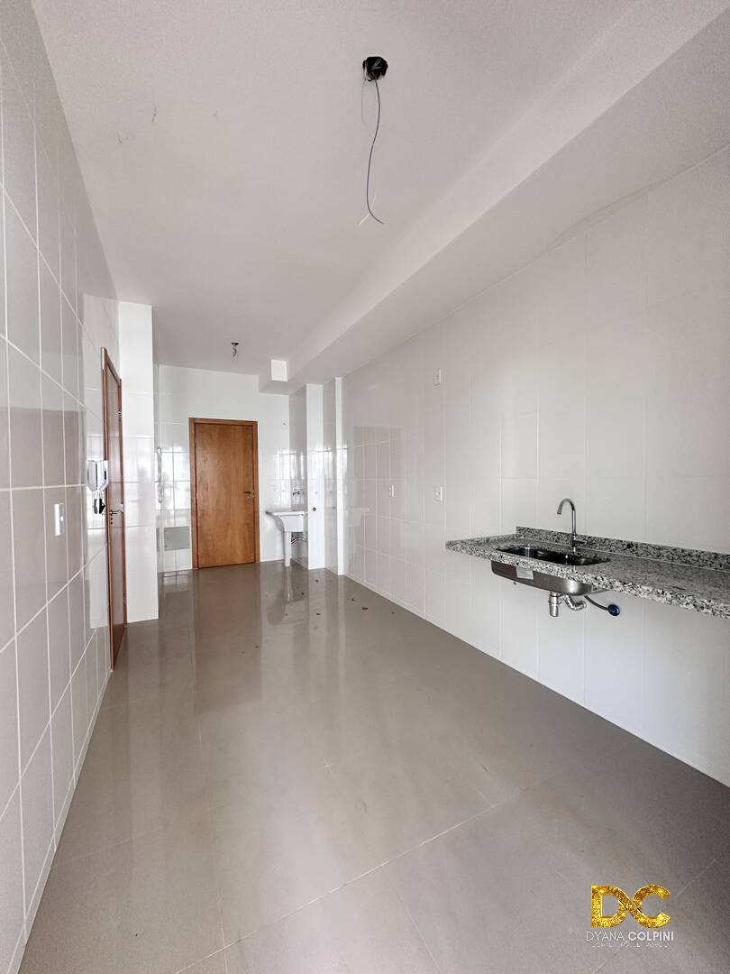 Apartamento à venda com 3 quartos, 114m² - Foto 9