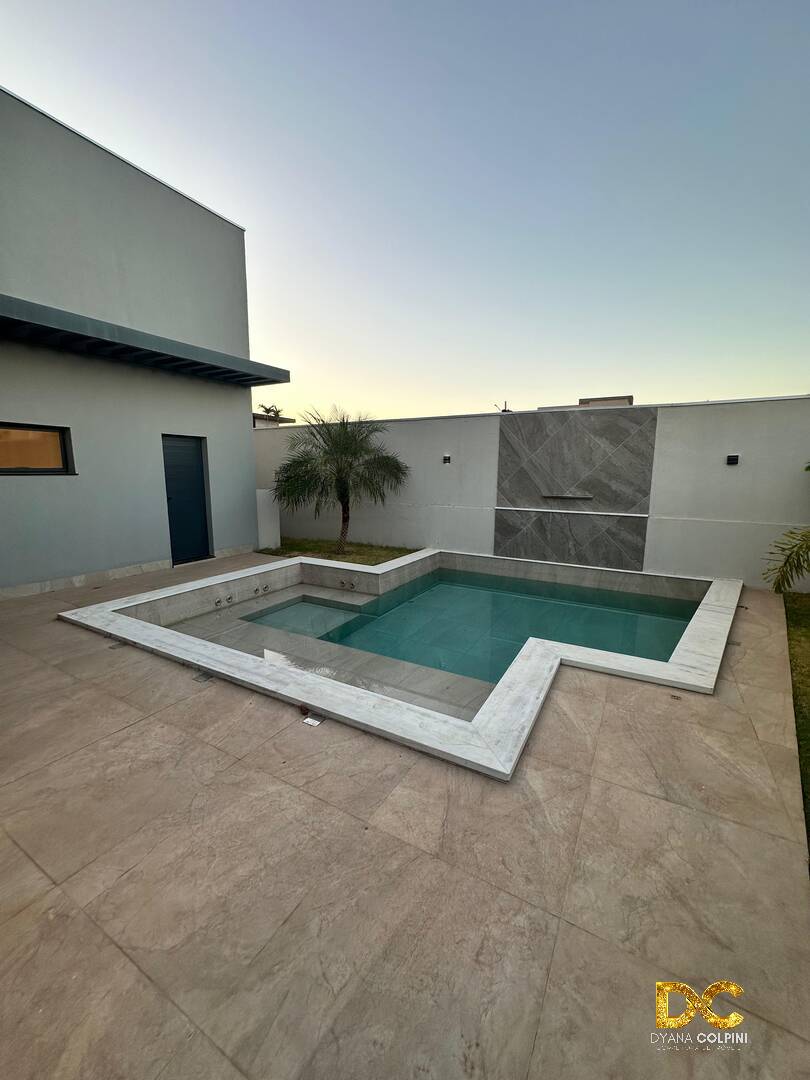 Casa de Condomínio à venda com 4 quartos, 302m² - Foto 24