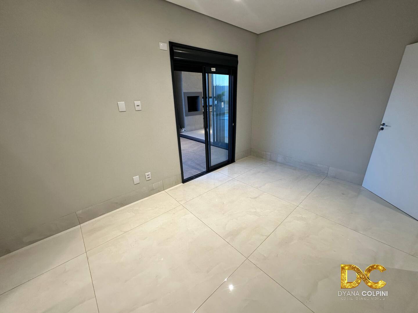 Casa de Condomínio à venda com 4 quartos, 302m² - Foto 34