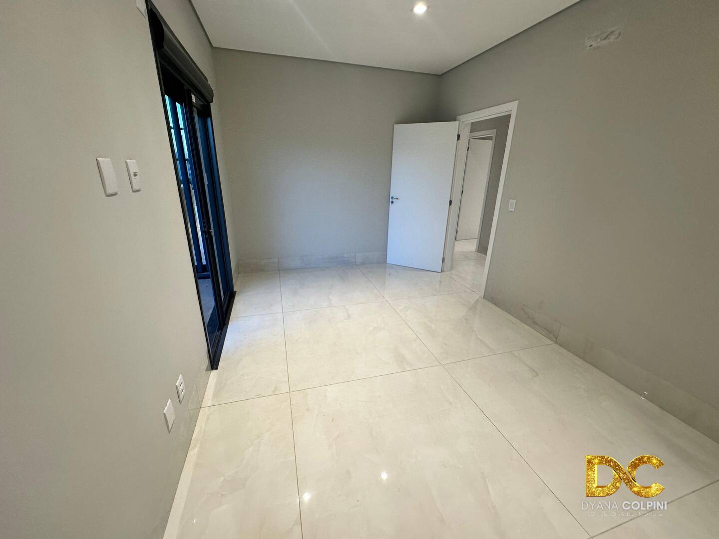 Casa de Condomínio à venda com 4 quartos, 302m² - Foto 40