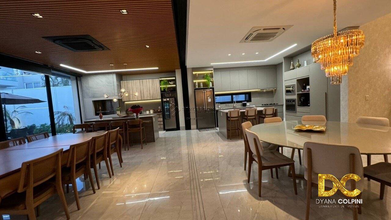 Casa de Condomínio à venda com 4 quartos, 417m² - Foto 8