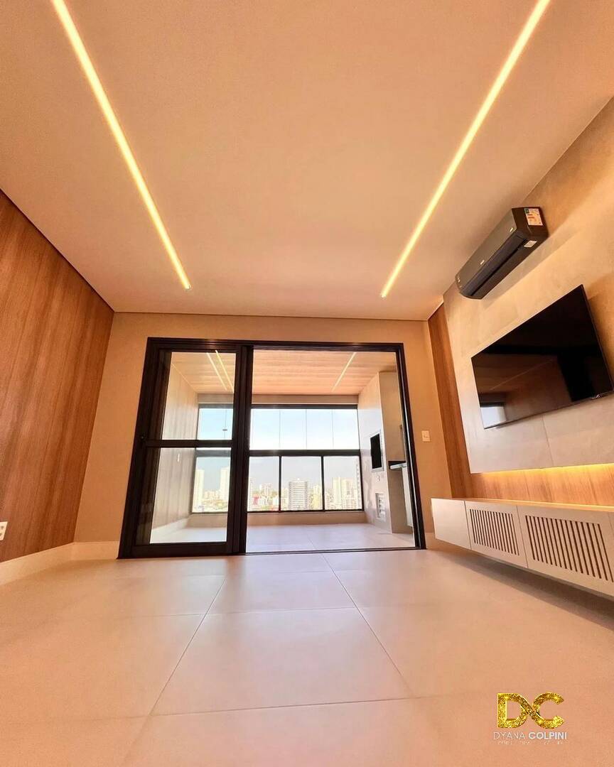 Apartamento à venda com 3 quartos, 131m² - Foto 11