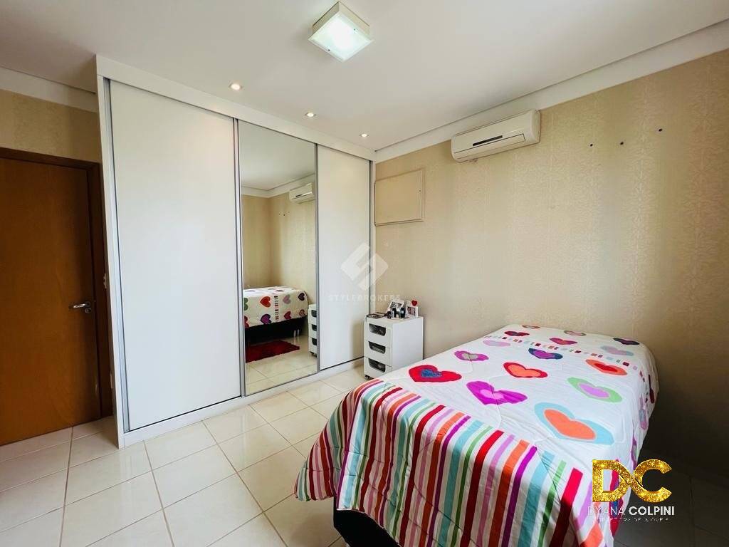 Apartamento à venda com 4 quartos, 147m² - Foto 17