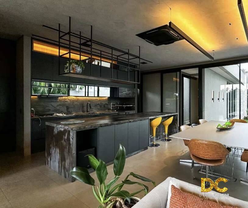 Casa de Condomínio à venda com 4 quartos, 370m² - Foto 3