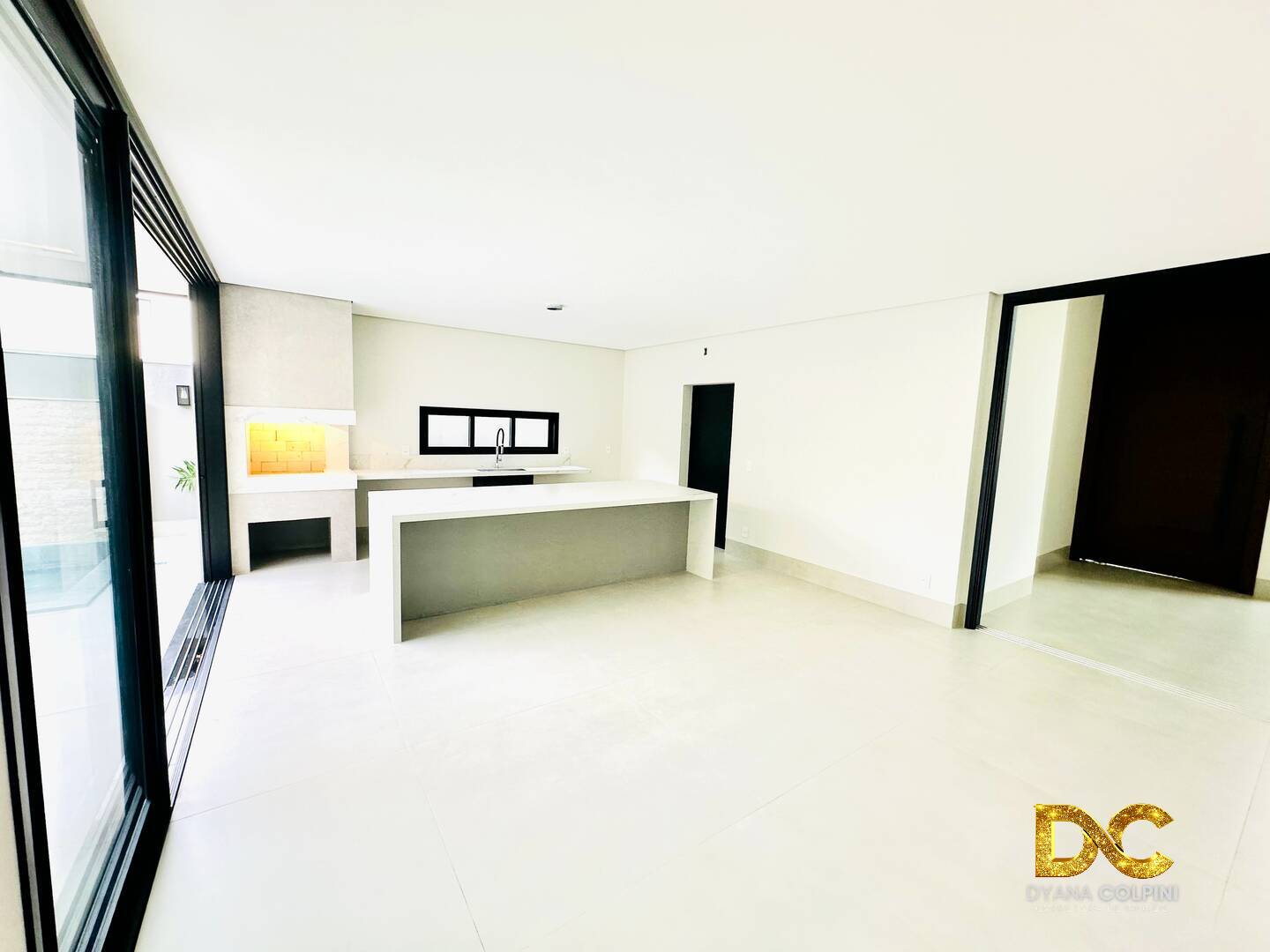 Casa de Condomínio à venda com 4 quartos, 258m² - Foto 12