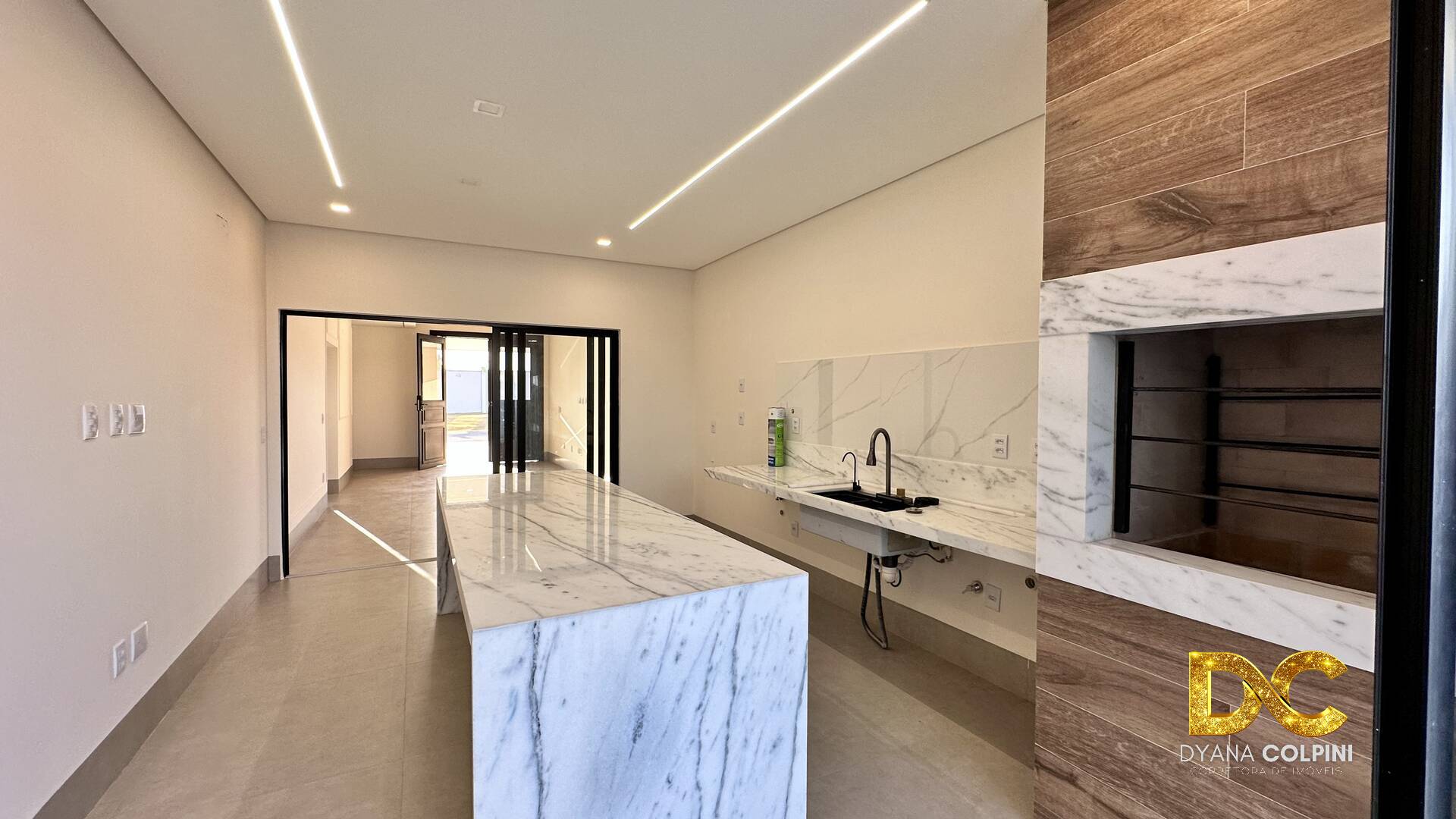 Casa de Condomínio à venda com 3 quartos, 283m² - Foto 13