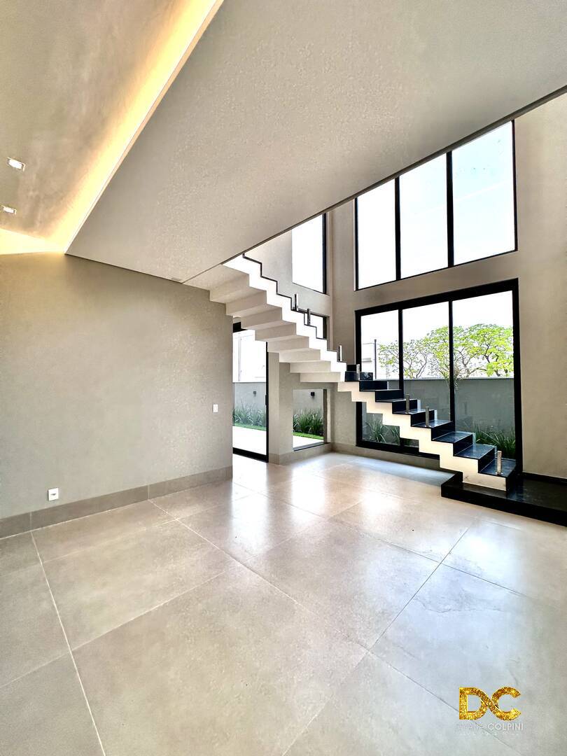 Casa de Condomínio à venda com 4 quartos, 216m² - Foto 4