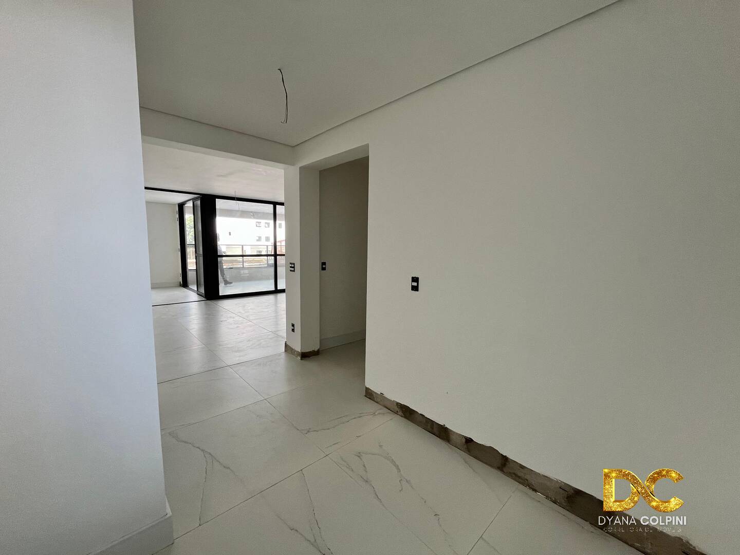 Apartamento à venda com 3 quartos, 238m² - Foto 27