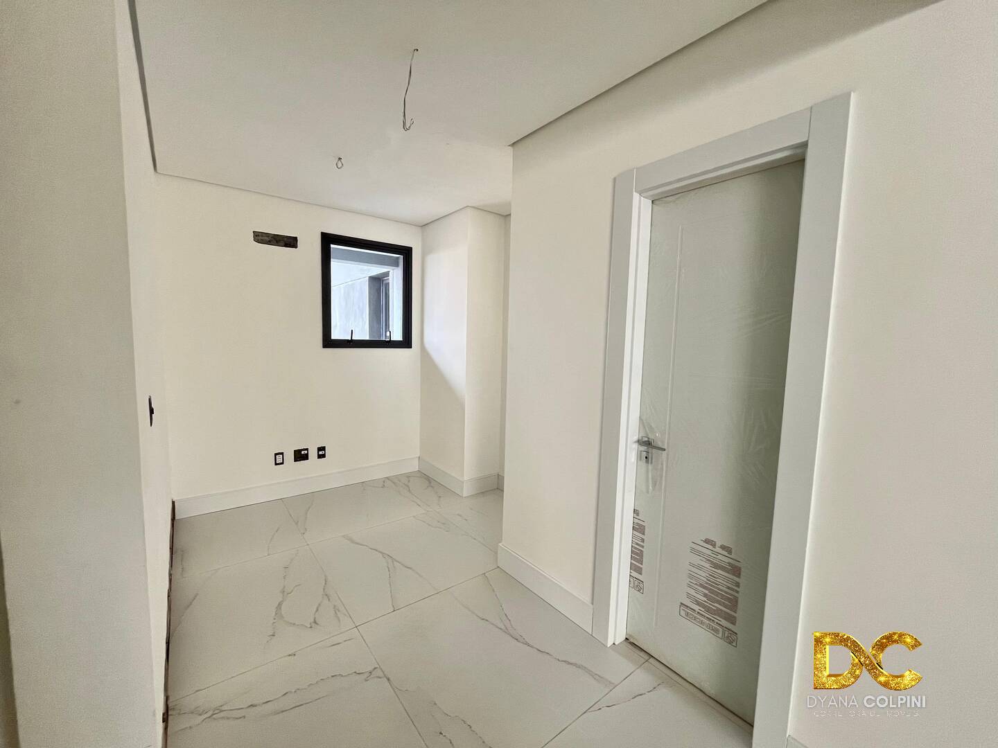 Apartamento à venda com 3 quartos, 238m² - Foto 33